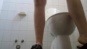 Heartfelt Laughter: Nicoletta's Compilation of Awkward Moments in Public Restrooms