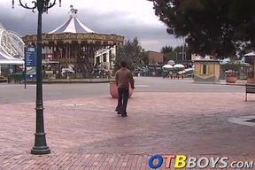 Dudes exchange blowjobs and sixty nine before anal fucking