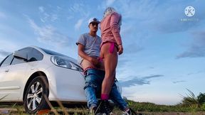 putaria na beira da estrada casal de namorados fudendo em cima do carro