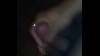 P&ecirc_nis de 18cm, com apenas 18 anos