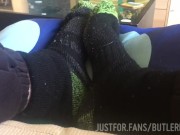 JFF PREVIEW - Rubbing my dirty socks together
