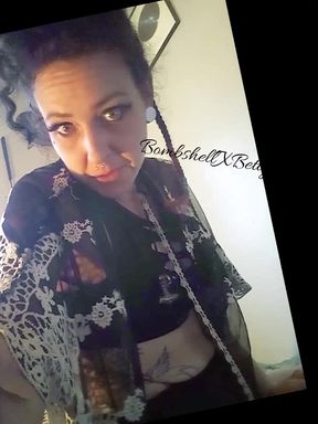 Smoking Amateur MILF Momma