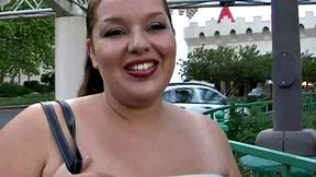 Sexy BBW Elizabeth Showing Her Curves