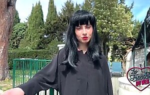 Lucifera et son visage d'ange recherche du sexe hard