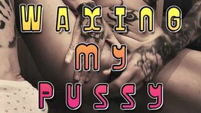 Sexy Pussy Waxing in the Sink