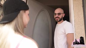 She rides his cock🍆 like a professional