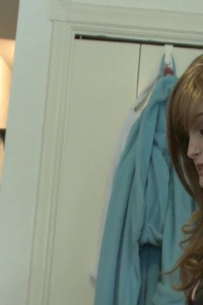 Luxury Pussies Scene-2_beautiful Lesbians Babes in Lingerie Orgasm with Dildos
