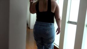 she comes to take erotic pictures and leaves with her ass full of cum