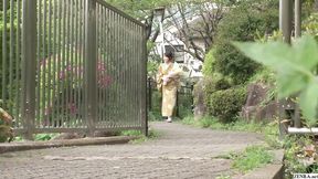 Graceful queen bee at free jav scene
