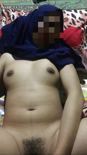 Fucking Hijab Ex-girlfriend After Work