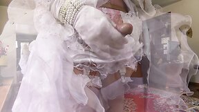 Bride masturbating