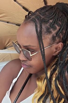 Chohi Delight Is a Leggy Secretary That Loves Her Toes Sucked Before She Fucks