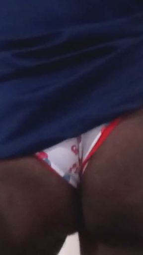 I feel a huge pleasure with these panties   Clip 1