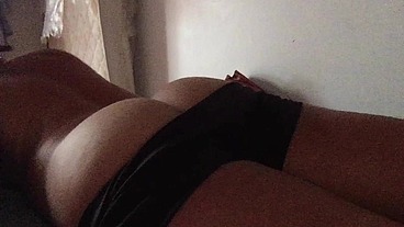 NOVINHO RABUDO EXIBINDO MARQUINHA DE SUNGA