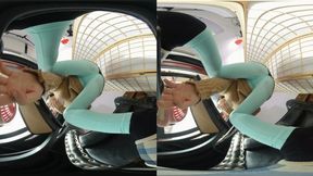 3DVR180 The large buttocked character is squashed by the small and short one