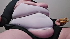 Busty Fatty Gorges Herself With 3 Massive Burgers