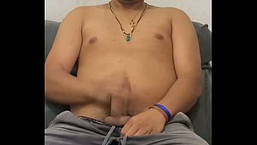 Solo em sof&aacute_
