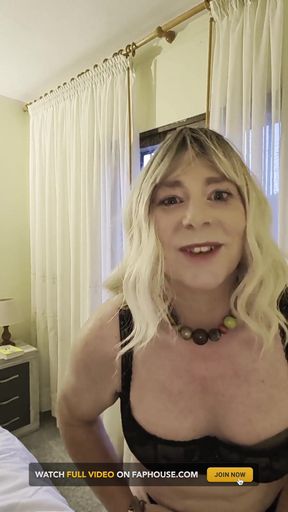 Getting Naked on Holiday