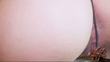 Petite Latina Amanda Borges & Yummi Paradise enjoy a BBC in reverse cowgirl