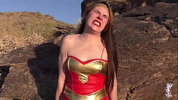 Ziva Fey - Wonder Ziva Struggles To Lift The Meteor