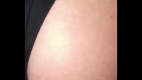 &iquest_QUE LE HARIAN A ESTE CULO? FOLLAR O COMER?