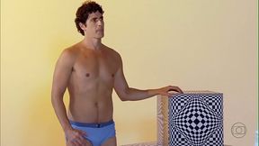 Reynaldo Gianecchini de sunga azul