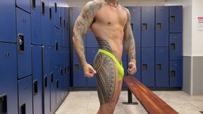 From Under, Ball Busting, Ring on and a Lot of Cum Jona Ortiz