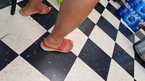 Redbone BBW Thick Legs, Thighs, Booty And Tasty At Seafood Shack