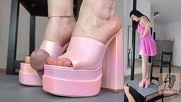 Shoejob & Cum on Pink Block Heel Mules Under Cock Table - Dame Olga 4K (746)