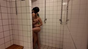 Wet Girl on Girl