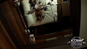 cougar abby marie plays with her pussy
