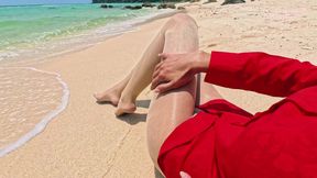 906 Sparkling Pantyhose on the Beach