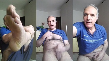 Torogrosso - update #7 - Sega, dito in culo, pissing dirty talk blasfemo piedi - May 18, 2024