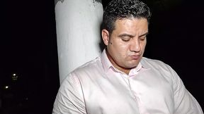 yuri gaucho - chefe com tesao se exibiu e tocou punheta ate gozar - executivo gozando na frente da galera - homem bonito masturbando o pau grande e gozando forte