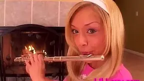 Lil Lexy In Insert Flute On Pussy