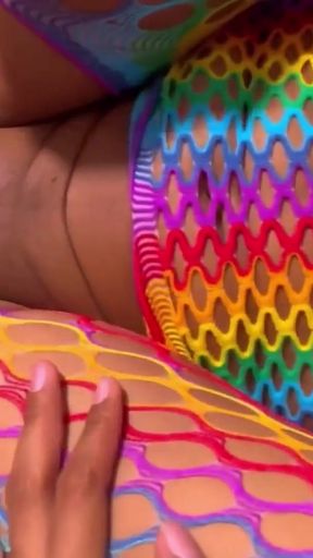 Prepaid Latina agrees to fuck without a condom and I come inside her and I leave her squirting cum   Clip 1