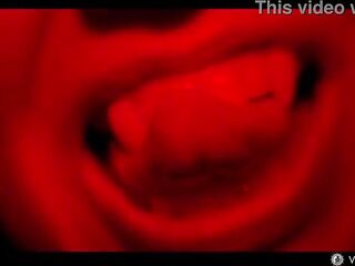 Vampire Big Breasts MILF - Little Puck Turns Veronica Leal Into Her Sex Thrall