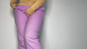 Desperate to hold back girl floods pants in pee accident