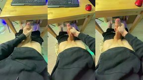 gotta bust a quick nut before my zoom class starts