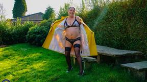 ”Old Woman stretching her wet snatch on the couch”