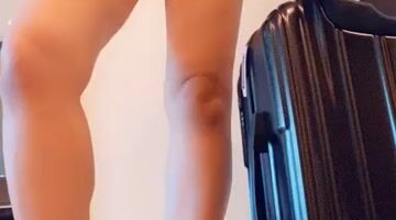 RevealMe.com - asiandearestdoll
