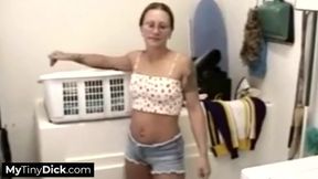 A dirty brunette in glasses gives head to a short cock&#x1F32D;