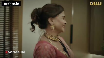 SUHAGRAAT ME BHABHI KO ESA CHODA BHABHI RONE LAGI