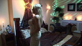 sexy blonde cindy behr lets guy cum on her tits