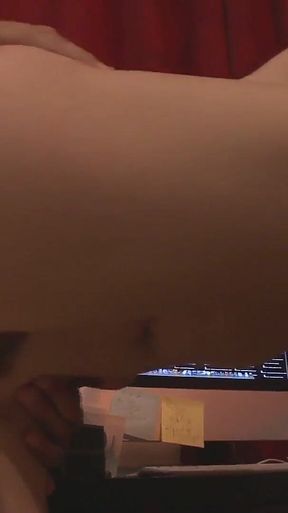Lexi Belle an Experienced Woman Gets Her Pussy Fucked