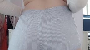 Ass shake