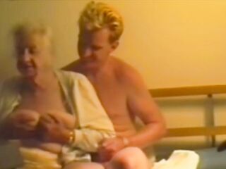 GRANNY SEX SHOW 6