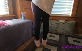 Daphne Tease Purple Leggings and Satin Top Shows Her Bum