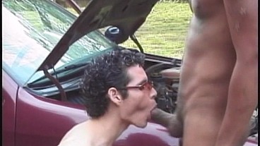 1042 tow sexy latinos fuck in exhinb oudoor