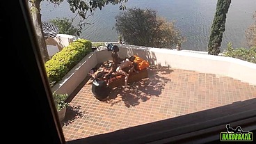 Casal Doidera filma escondido a Juju Doidera nos bastidores - Binho Ted